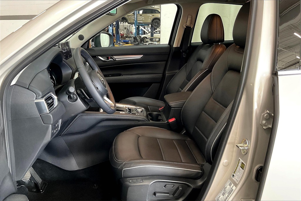 2025 Mazda CX-5 2.5 Premium Plus photo 23