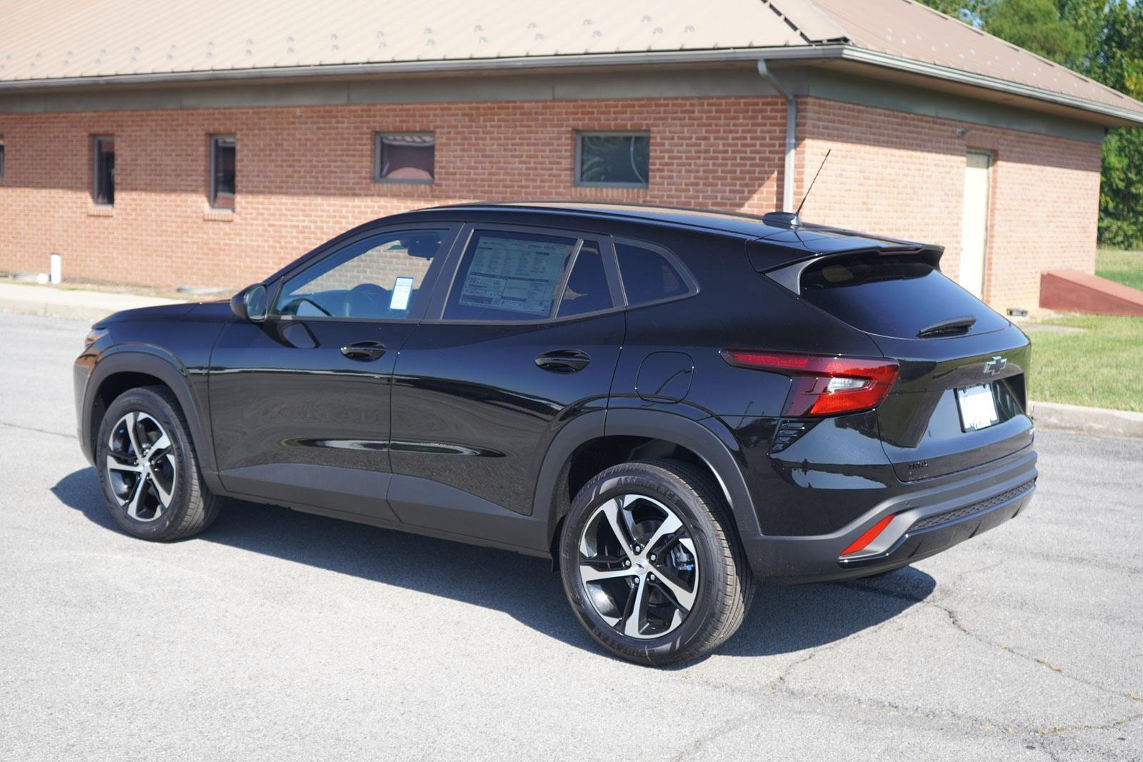 2026 Chevrolet Trax photo 3