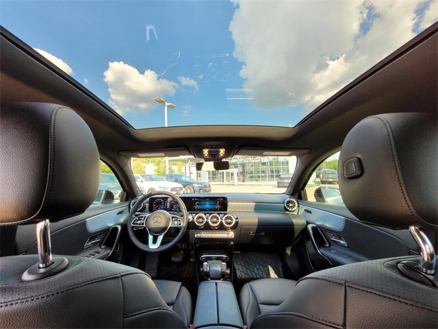 2022 Mercedes Benz A 220 photo 31