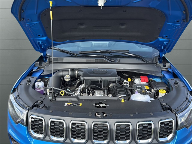 2025 Jeep Compass Latitude photo 13