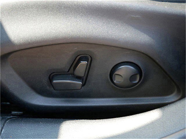 2022 Jeep Compass Latitude photo 15