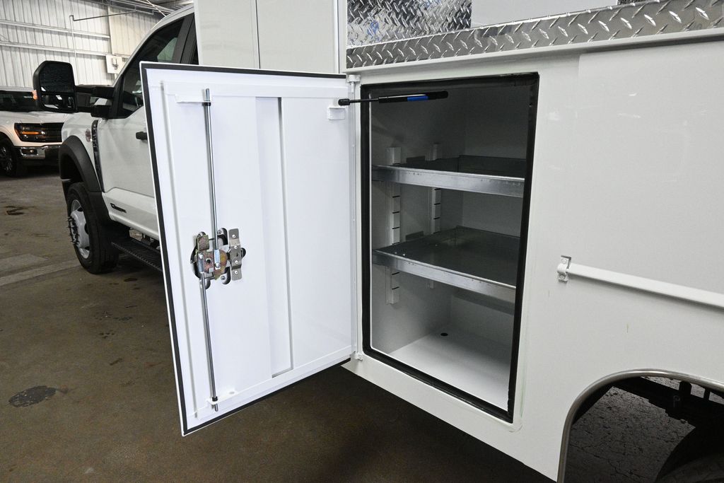2024 Ford F-550 XL photo 22