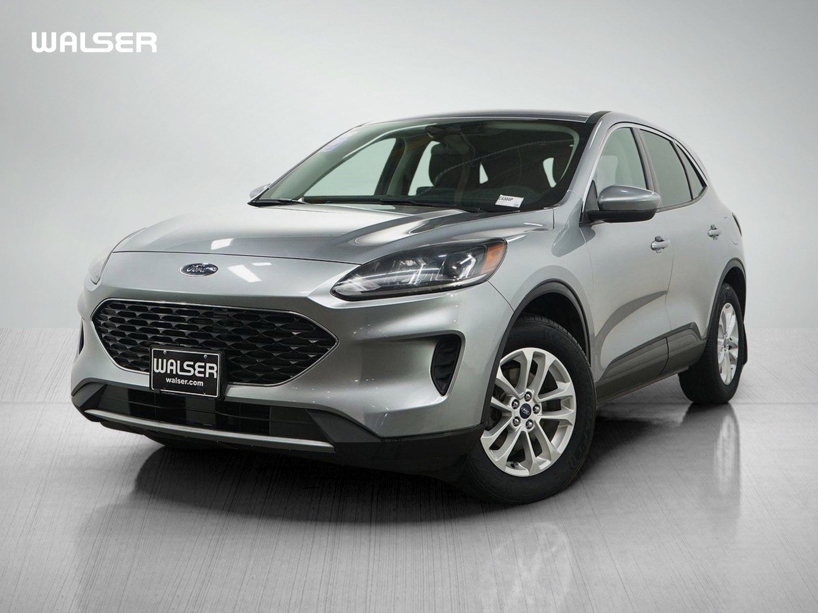 2021 Ford Escape SE's photo