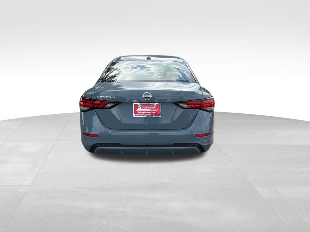2025 Nissan Sentra SV photo 3