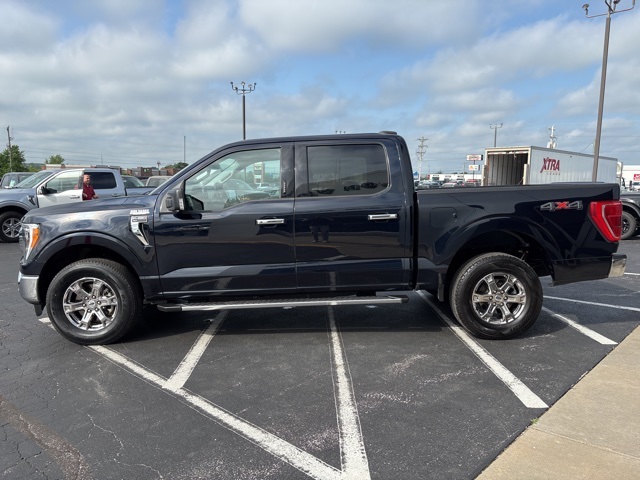 2022 Ford F-150 XLT photo 3