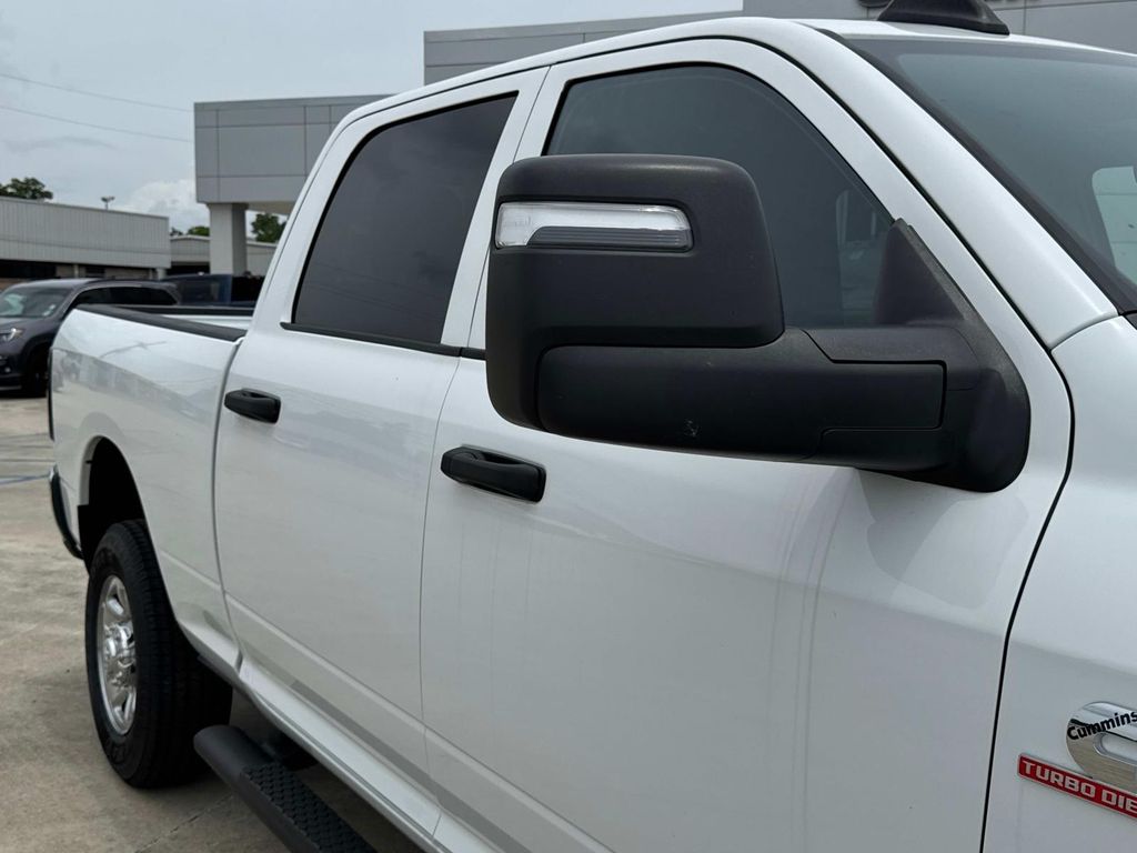 2025 Ram 2500 Tradesman photo 15