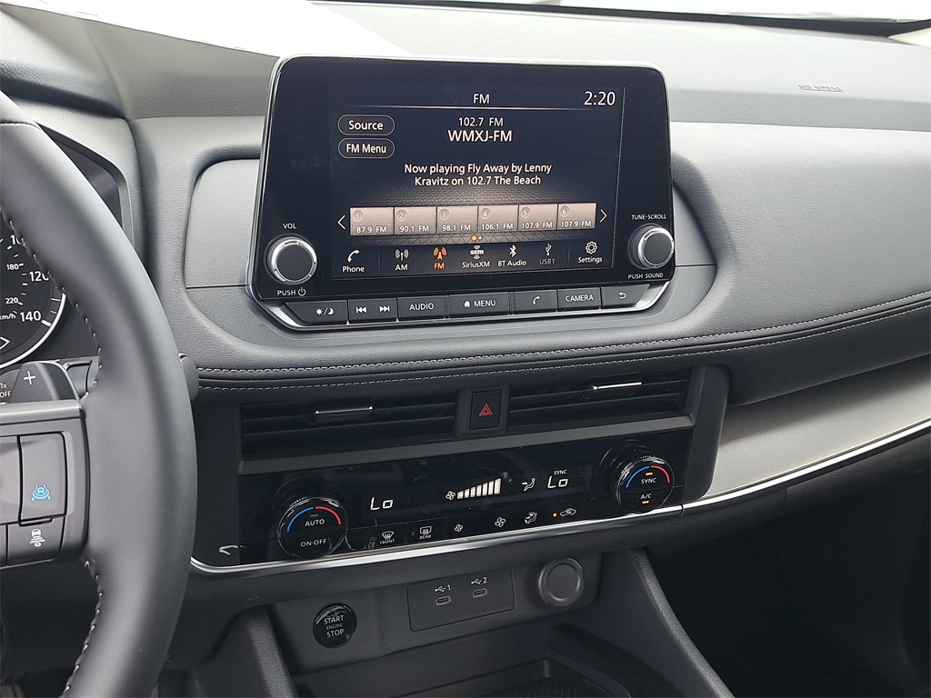 2026 Nissan Rogue SV photo 28