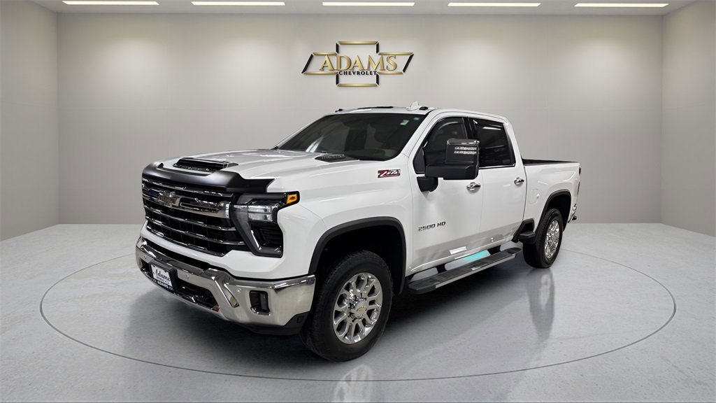 2025 Chevrolet Silverado 2500HD LTZ's photo