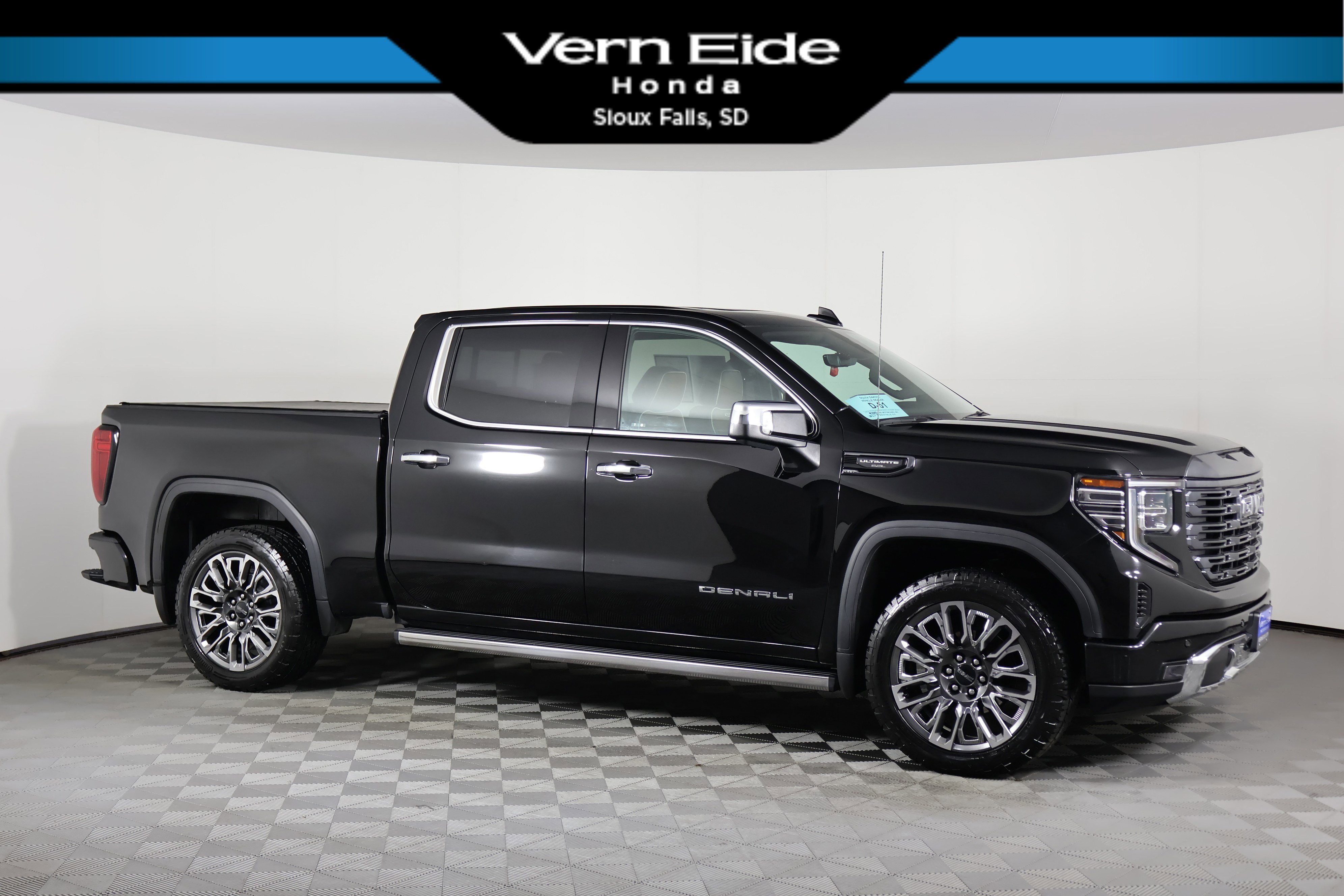 2024 GMC Sierra 1500 Denali Denali Ultimate's photo