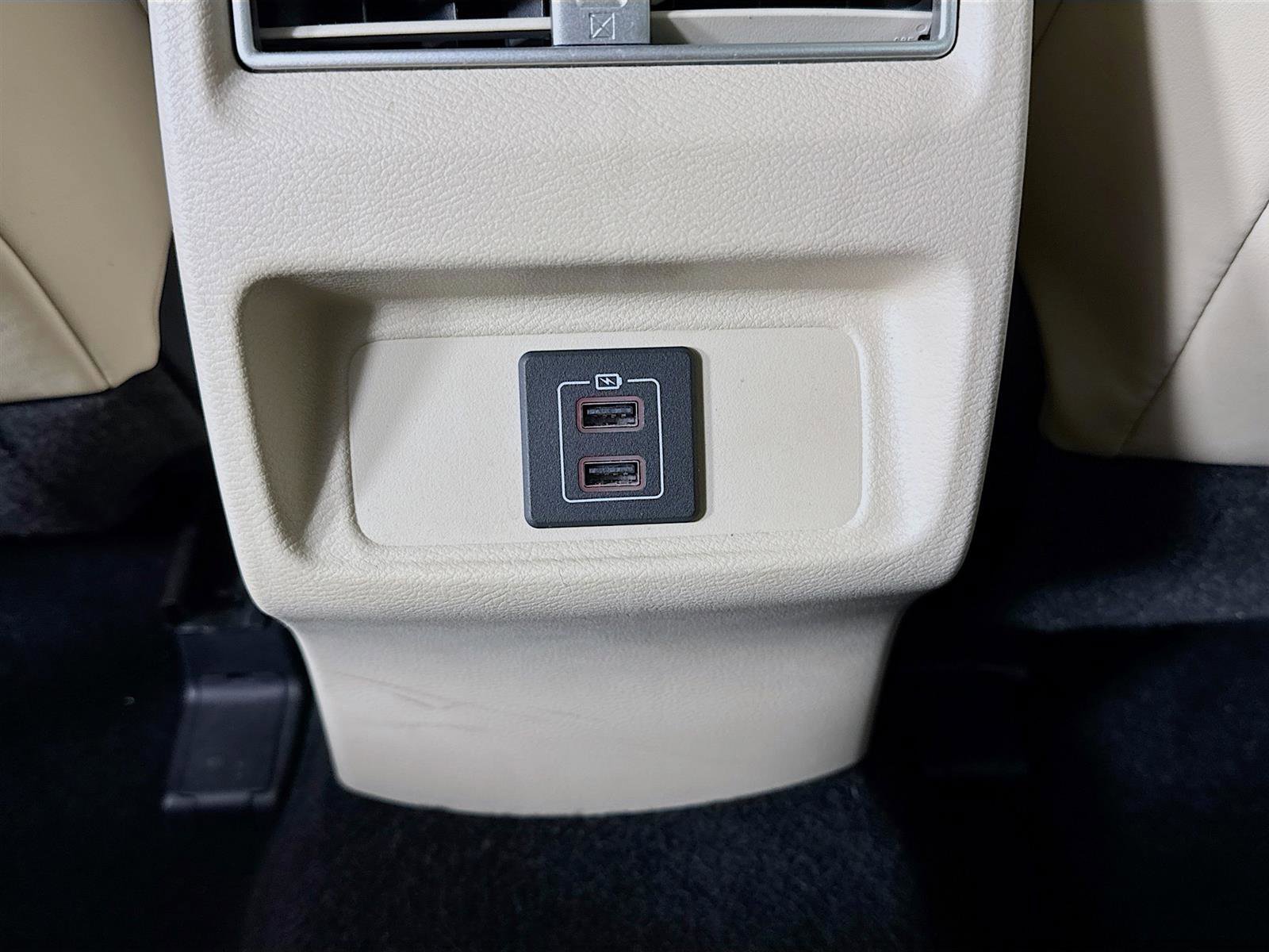 2018 Nissan Maxima Platinum photo 27