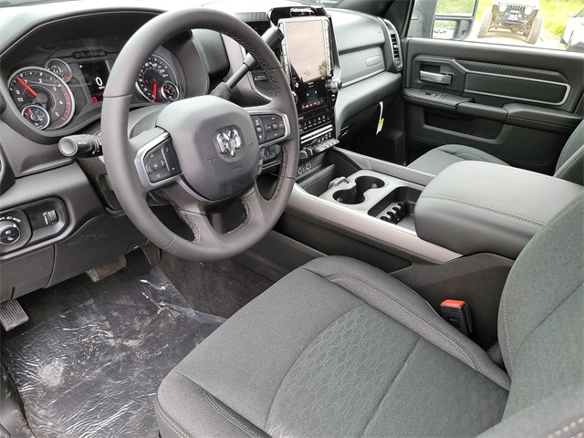2025 Ram 2500 Big Horn photo 11