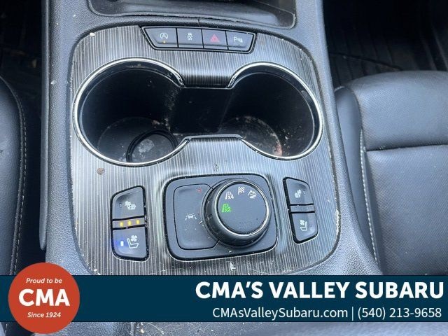 2022 Gmc Acadia SLT photo 22