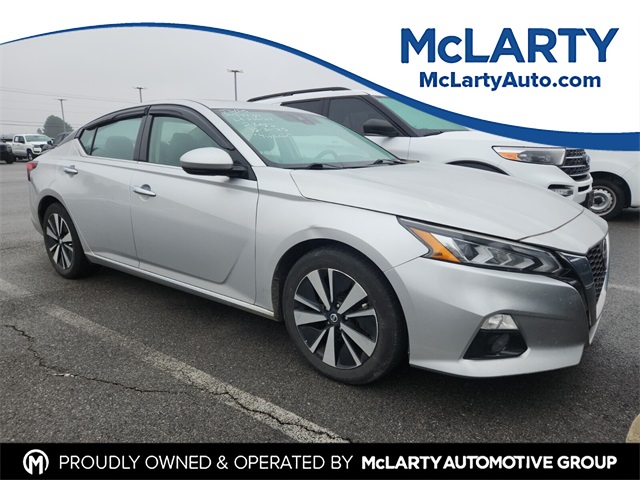 2020 Nissan Altima SL's photo