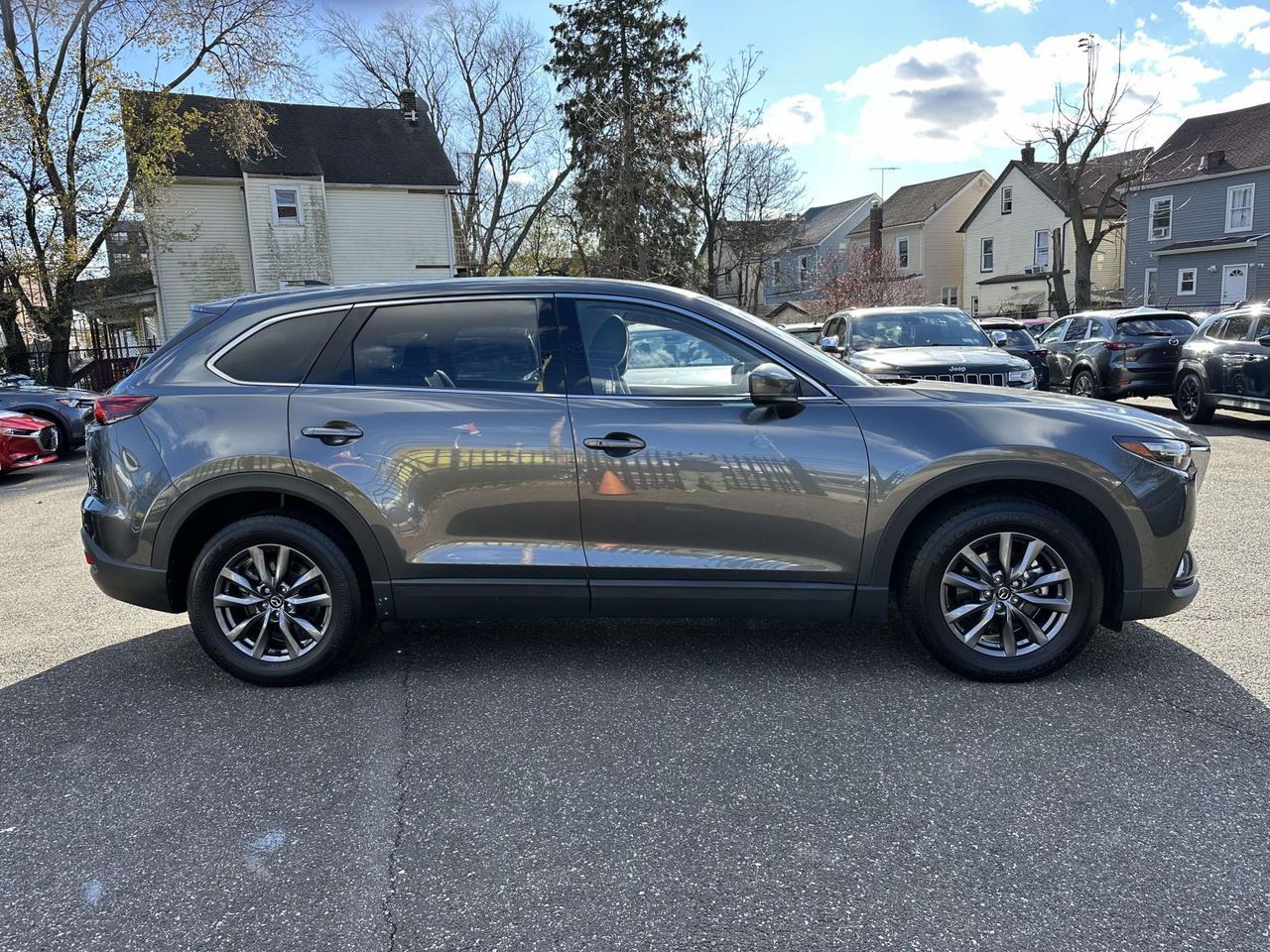 2023 Mazda CX-9 Touring photo 2