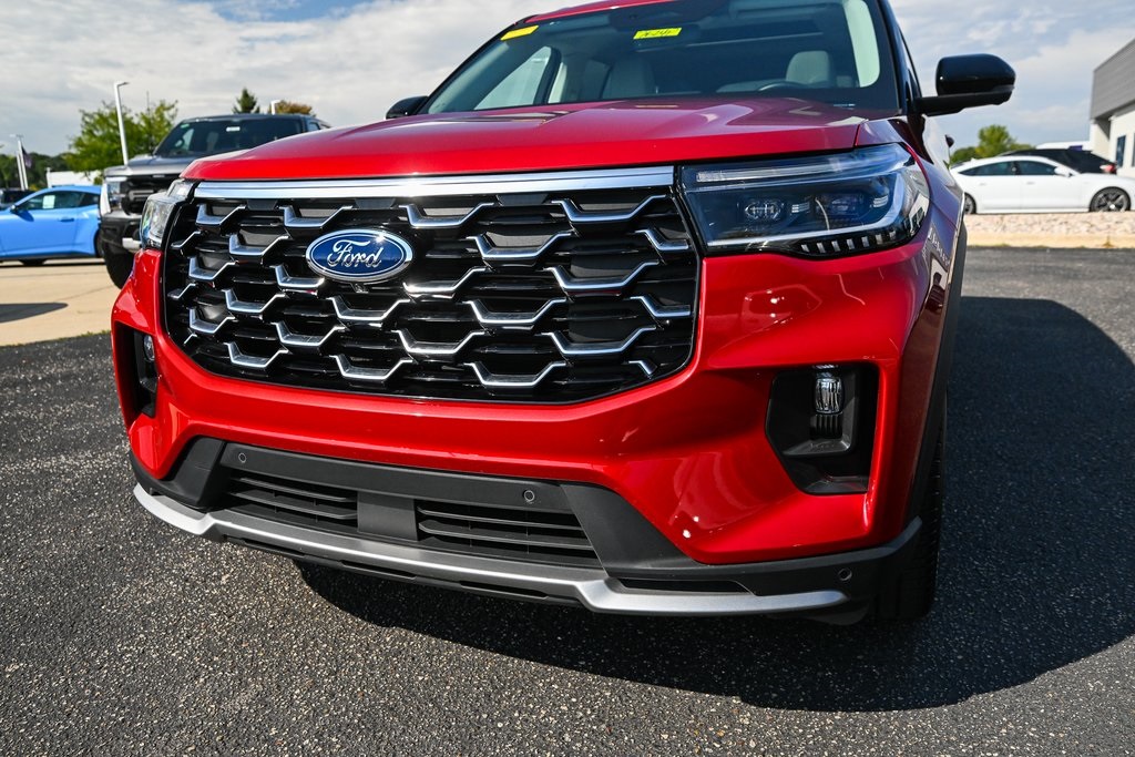 2025 Ford Explorer Platinum photo 10