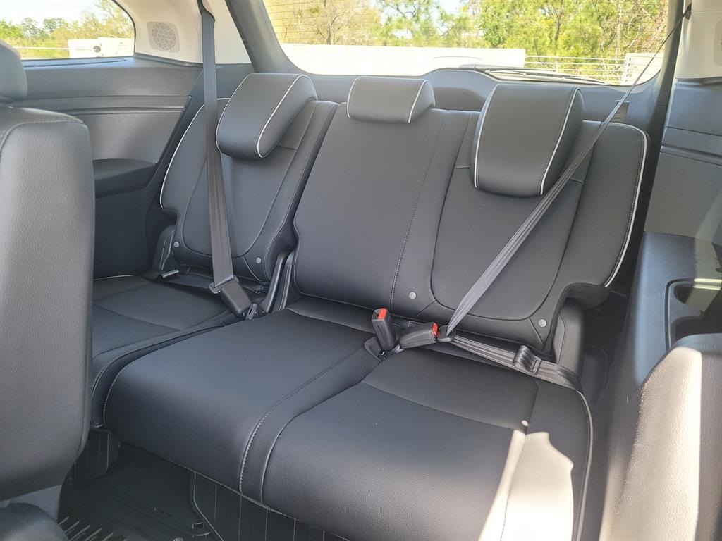 2026 Honda Odyssey Elite photo 15
