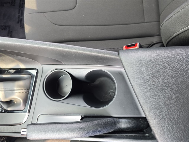 2025 Hyundai Elantra SEL Sport photo 19
