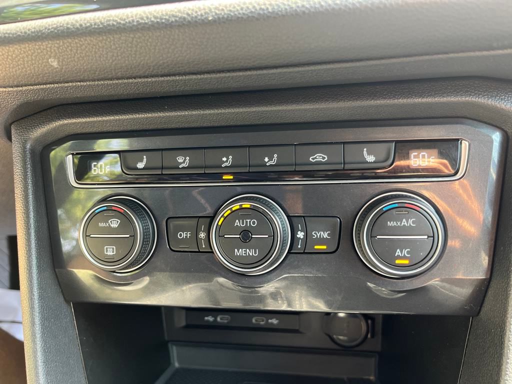 2021 Volkswagen Tiguan SE photo 13