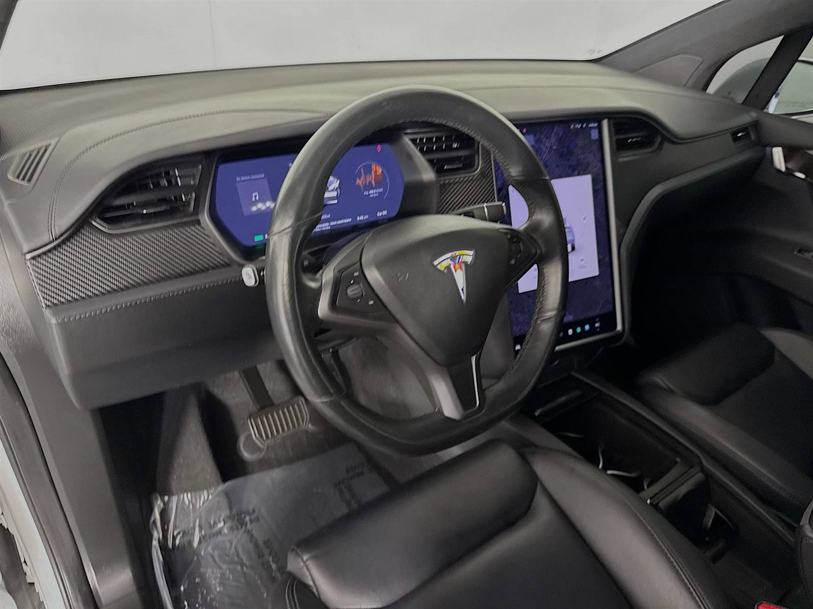2020 Tesla Model X Long Range photo 9