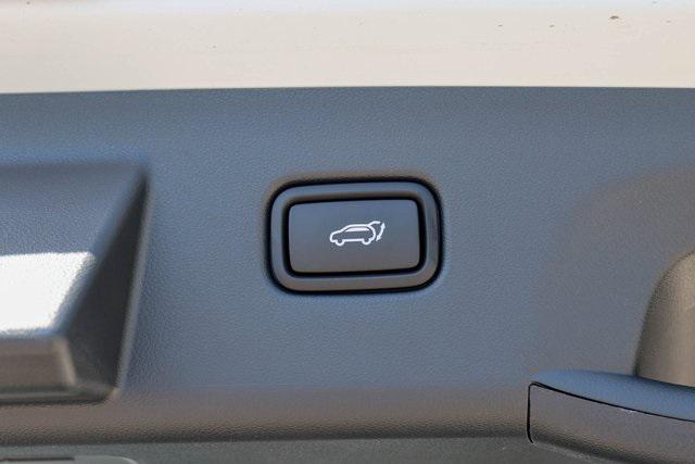 New 2025 White Hyundai Limited image 10