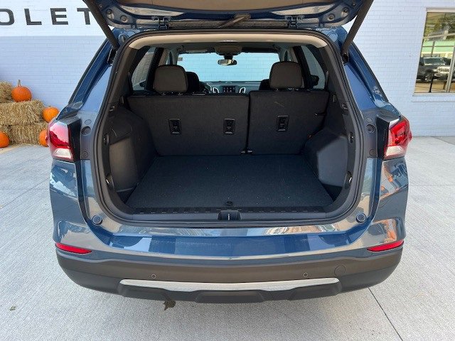 2024 Chevrolet Equinox LT photo 34