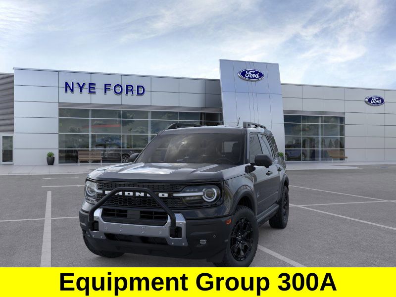 2025 Ford Bronco Sport Outer Banks photo 3