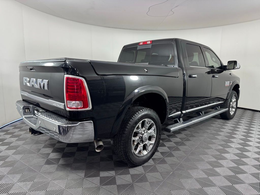 2017 Ram 2500 Laramie Longhorn photo 4