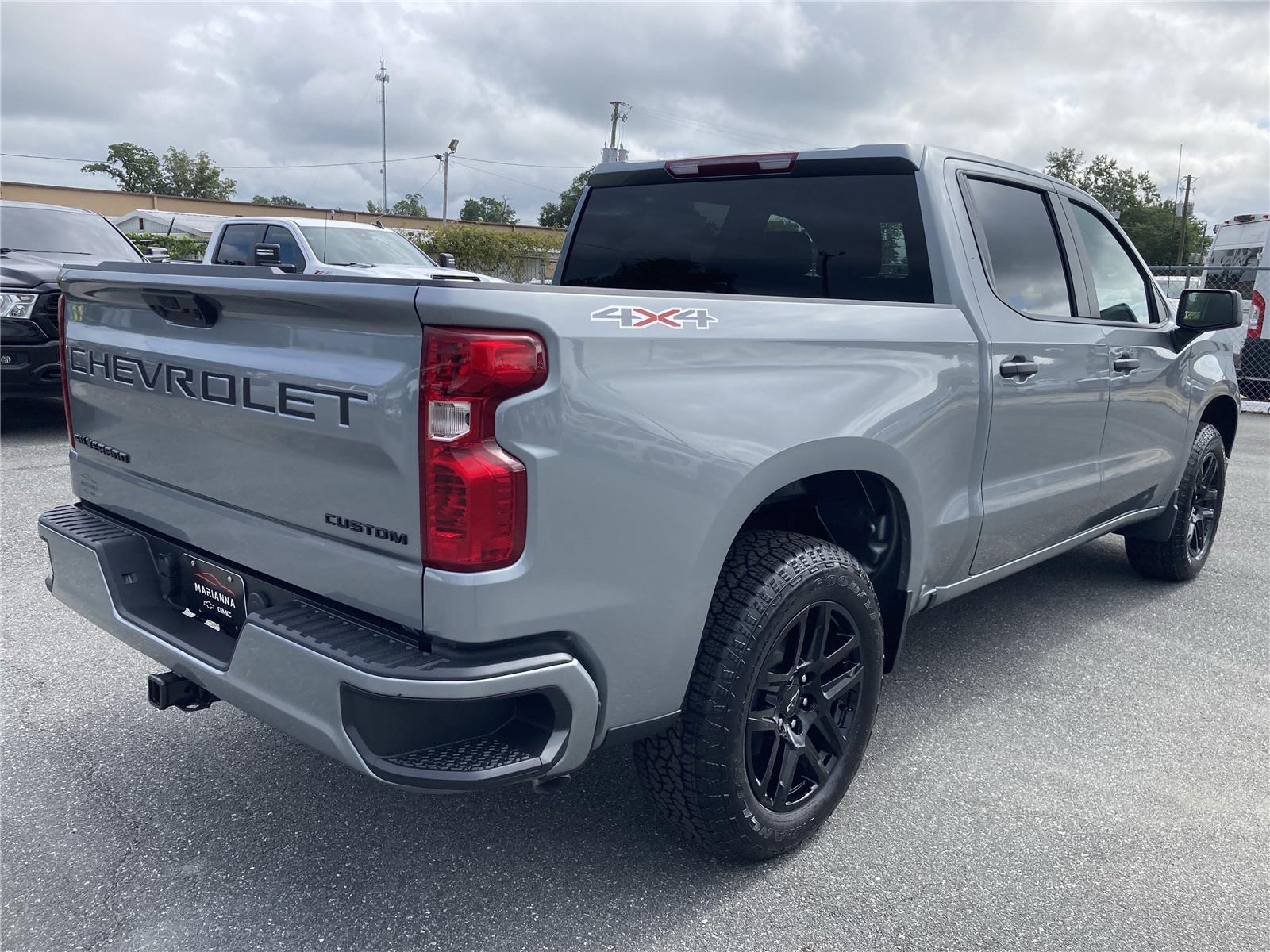 2026 Chevrolet Silverado 1500 Custom photo 5
