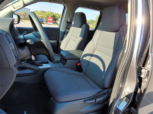 2026 Nissan Frontier S photo 9