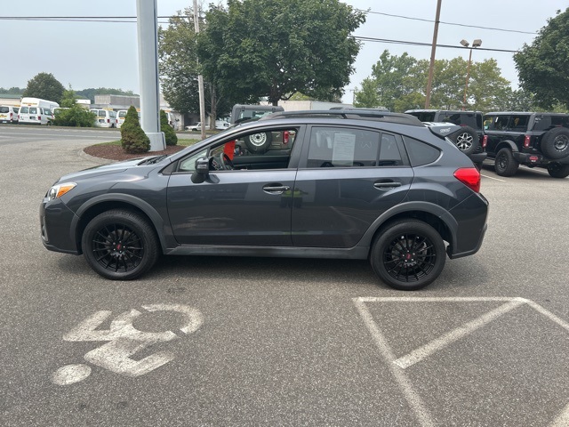 2017 Subaru Crosstrek 2.0i Limited photo 3