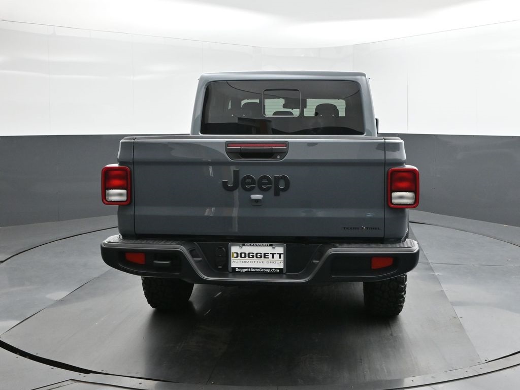 2025 Jeep Gladiator Sport photo 11