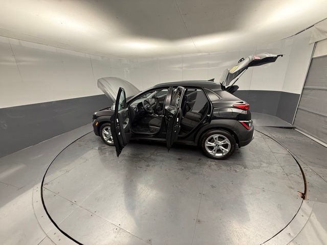 2023 Hyundai Kona SEL photo 21