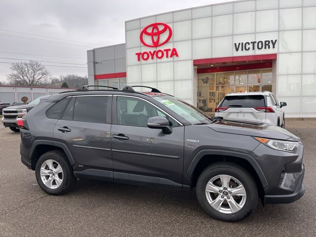 2019 Toyota RAV4 XLE's photo