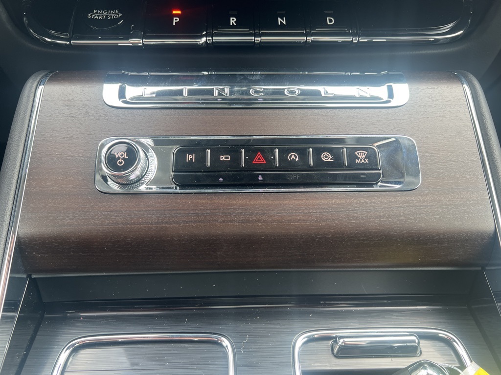 2025 Lincoln Aviator Reserve photo 37