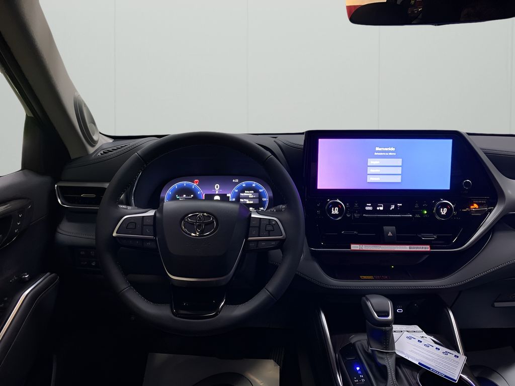 2025 Toyota Highlander XLE XSE Platinum Limited photo 14