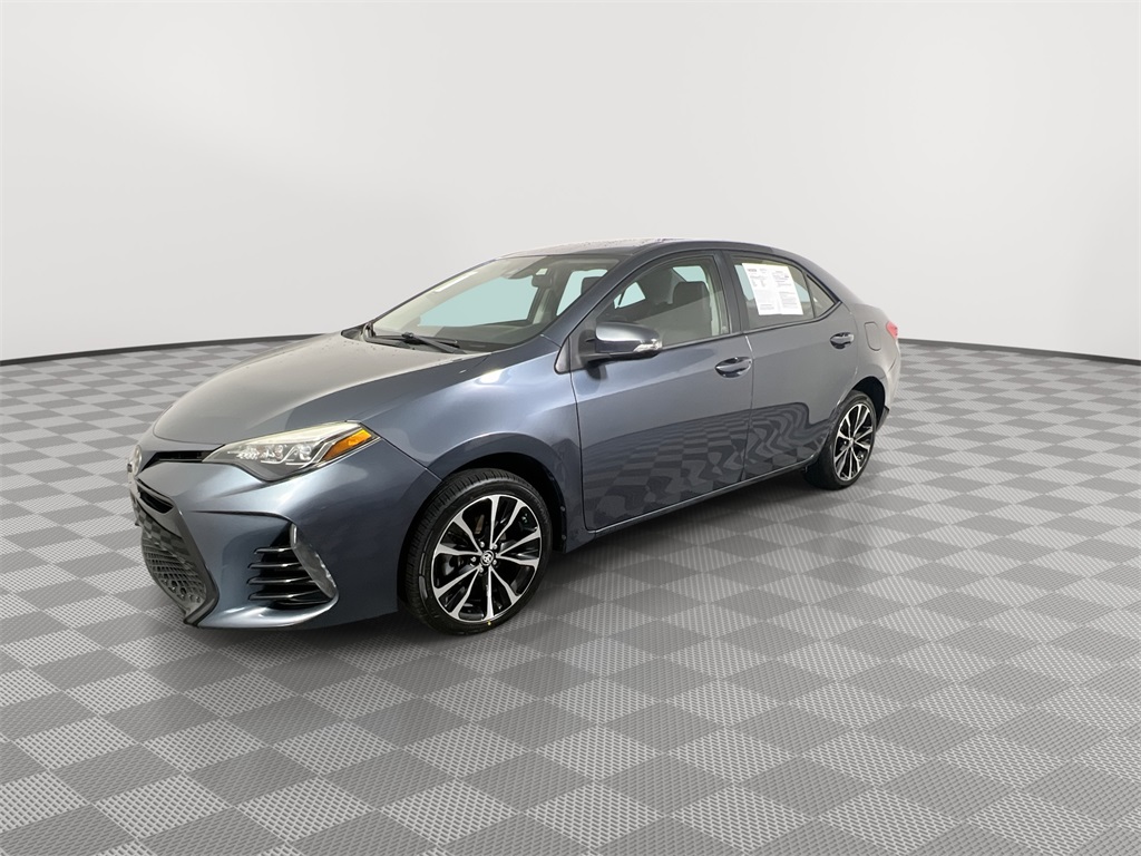 2017 Toyota Corolla L photo 3