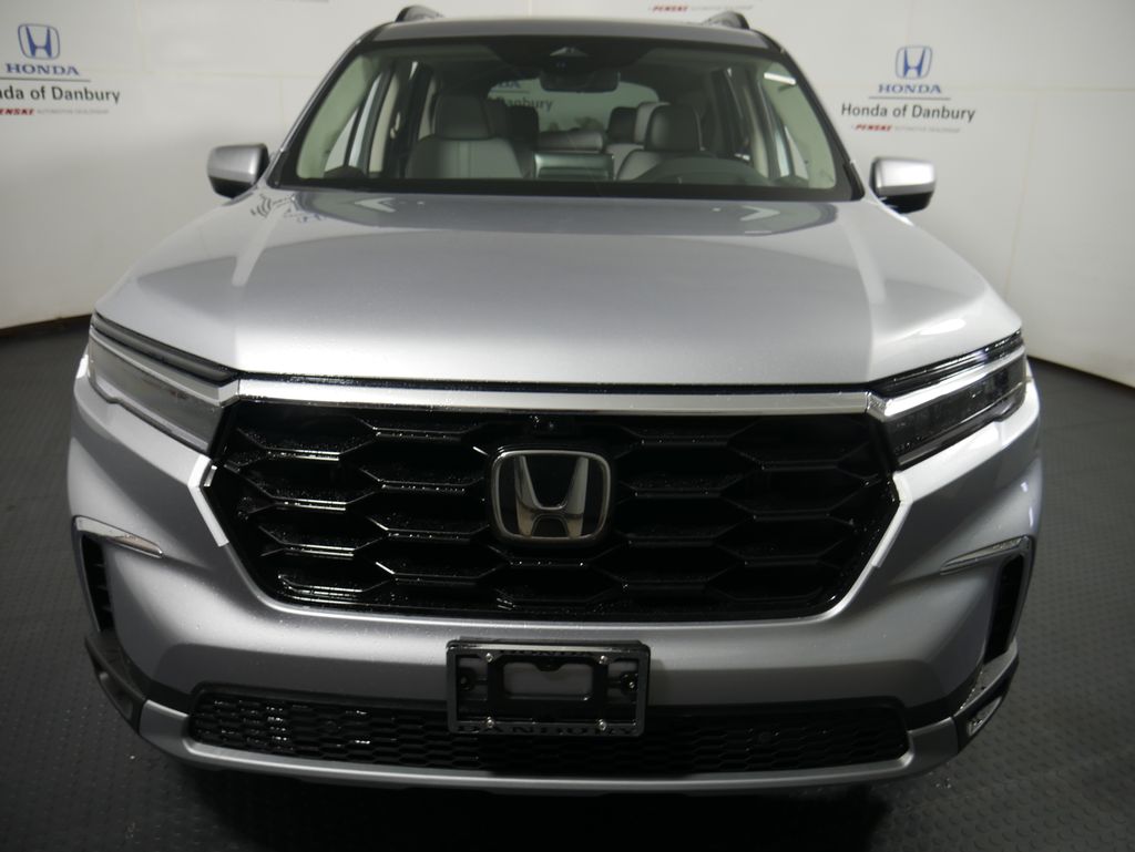 2025 Honda Pilot Elite photo 2