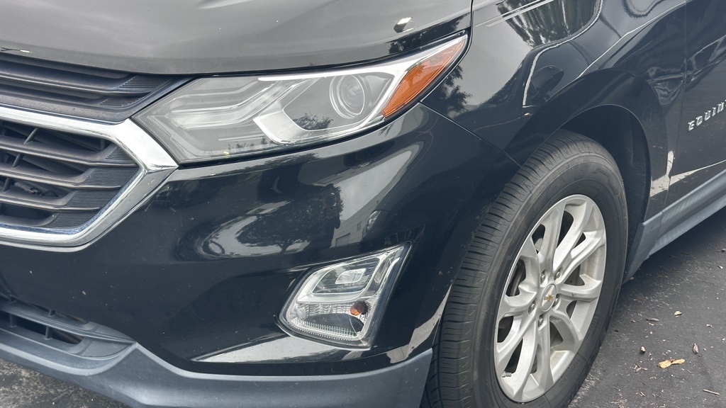 2018 Chevrolet Equinox LT photo 11