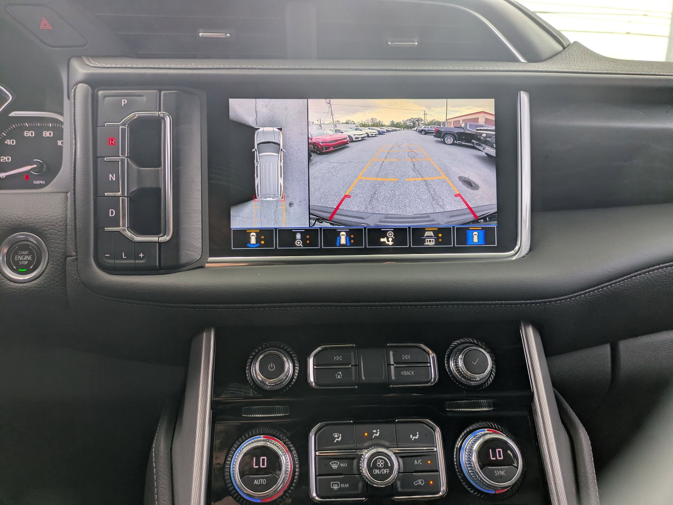 2021 Gmc Yukon Denali photo 14