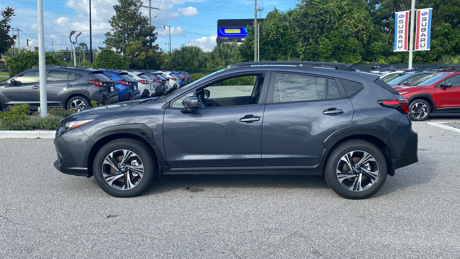 2025 Subaru Crosstrek Premium photo 3