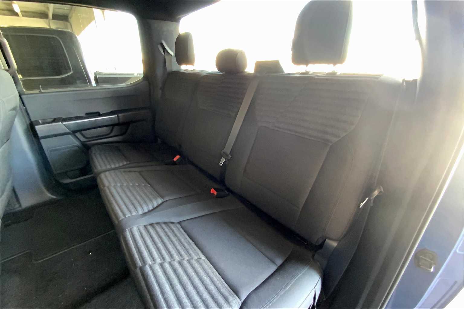 2022 Ford F-150 XL photo 19