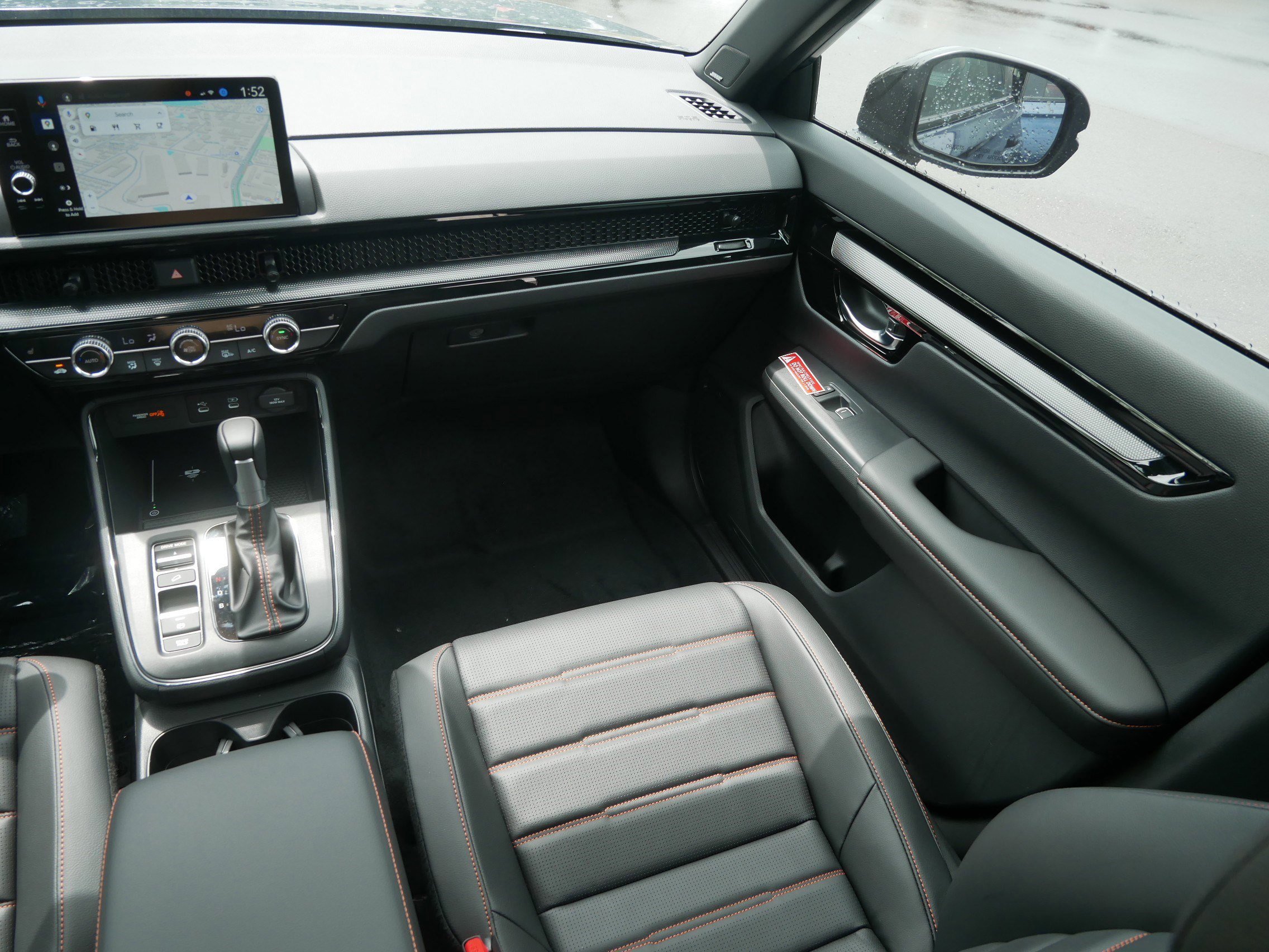 2026 Honda CR-V Hybrid Sport Touring photo 11