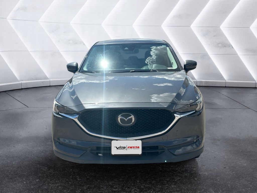 2017 Mazda CX-5 Grand Touring photo 2