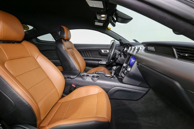 2022 Ford Mustang GT Premium photo 9