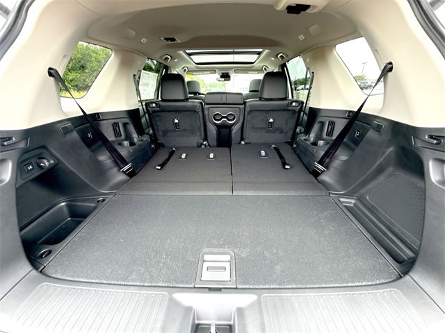 2025 Honda Pilot Touring photo 20