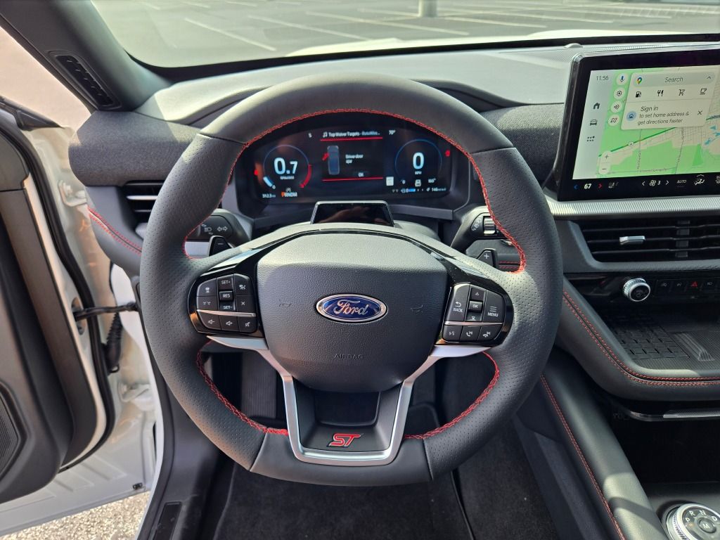 2025 Ford Explorer ST photo 34