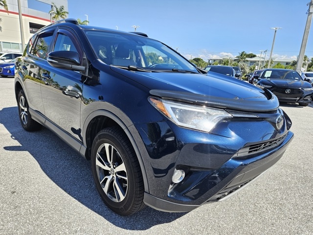 2018 Toyota RAV4 Adventure XLE photo 2