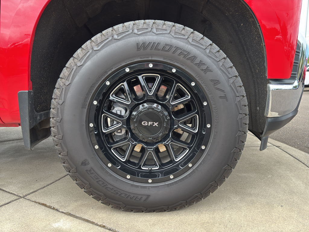2022 Chevrolet Silverado 1500 LT photo 22