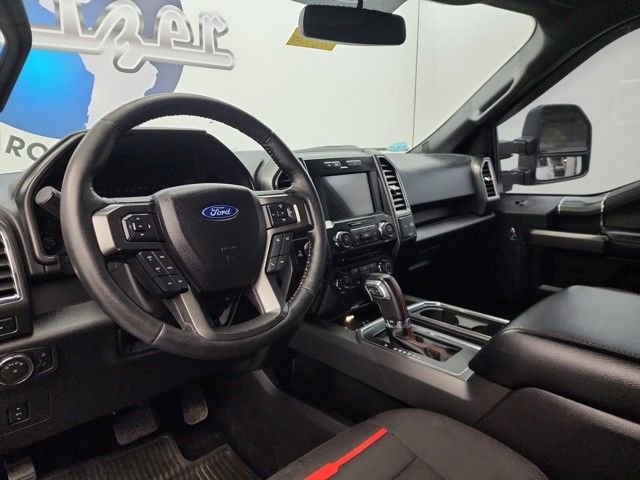 2016 Ford F-150 XLT photo 10