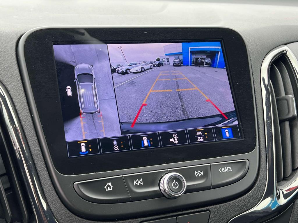 2023 Chevrolet Equinox RS photo 25